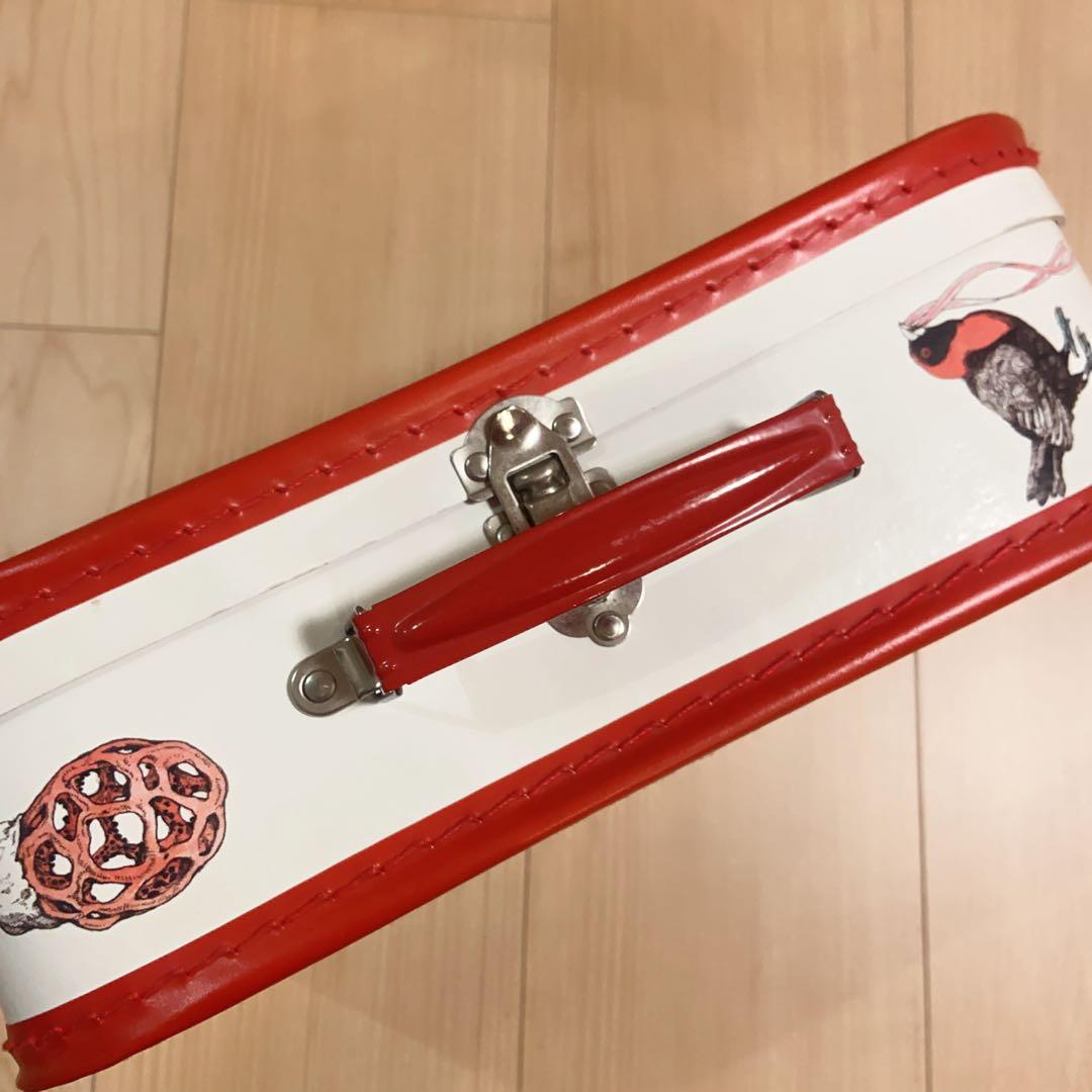 ヒグチユウコ　ホルベイン　ペーパートランク