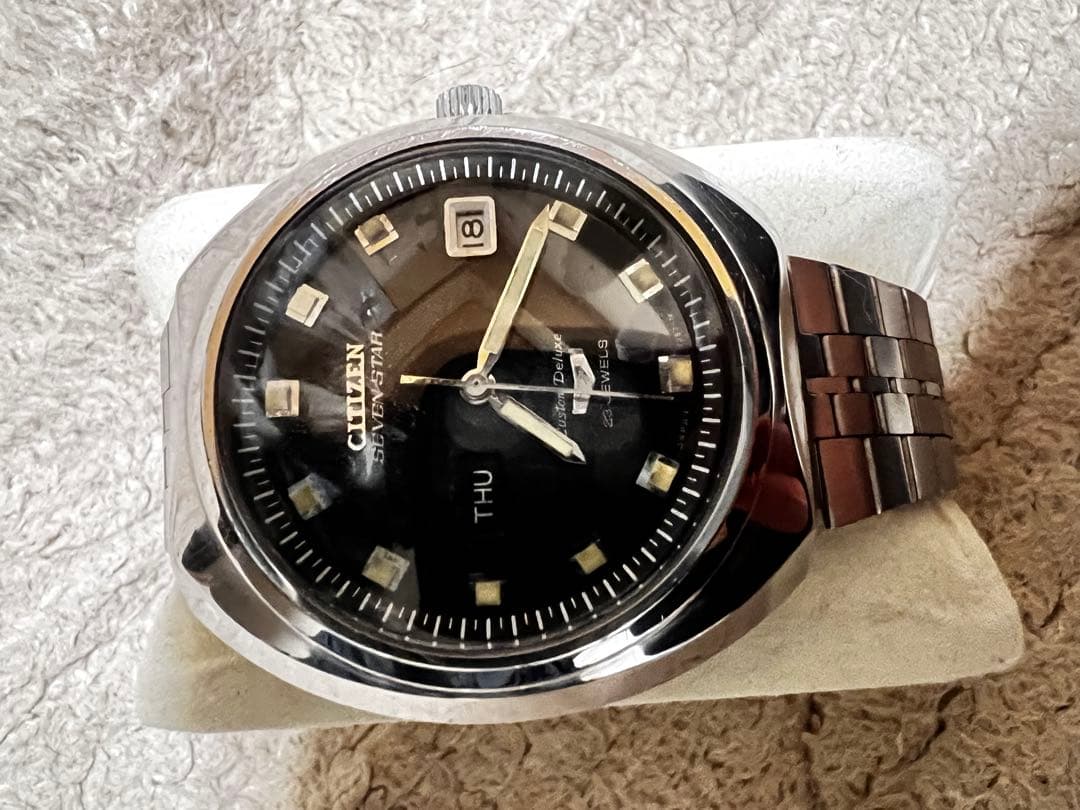 最安値　美品稼働1968年代物　希少ビンテージ時計ブラックcustom7