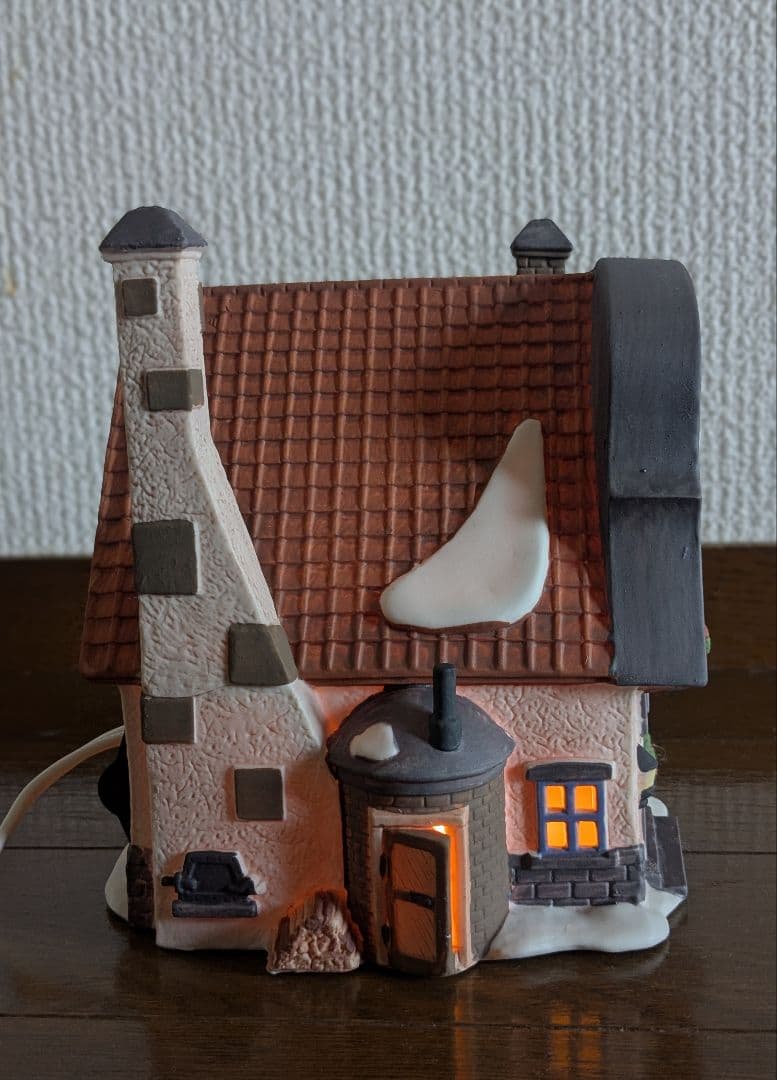 HERITAGE VILLAGE COLLECTION ミニチュアハウス 陶器
