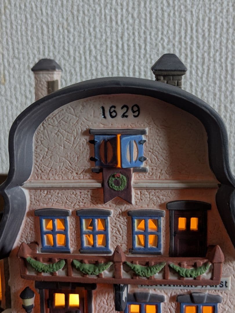 HERITAGE VILLAGE COLLECTION ミニチュアハウス 陶器
