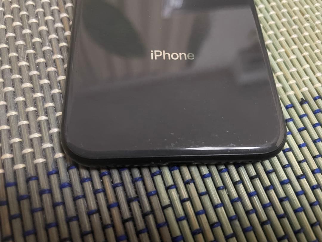 iPhone 8 128GB SIMフリー