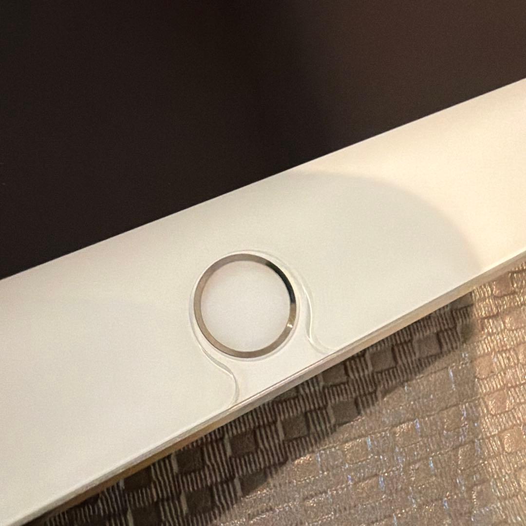 超美品　iPad mini　第4世代　128GB