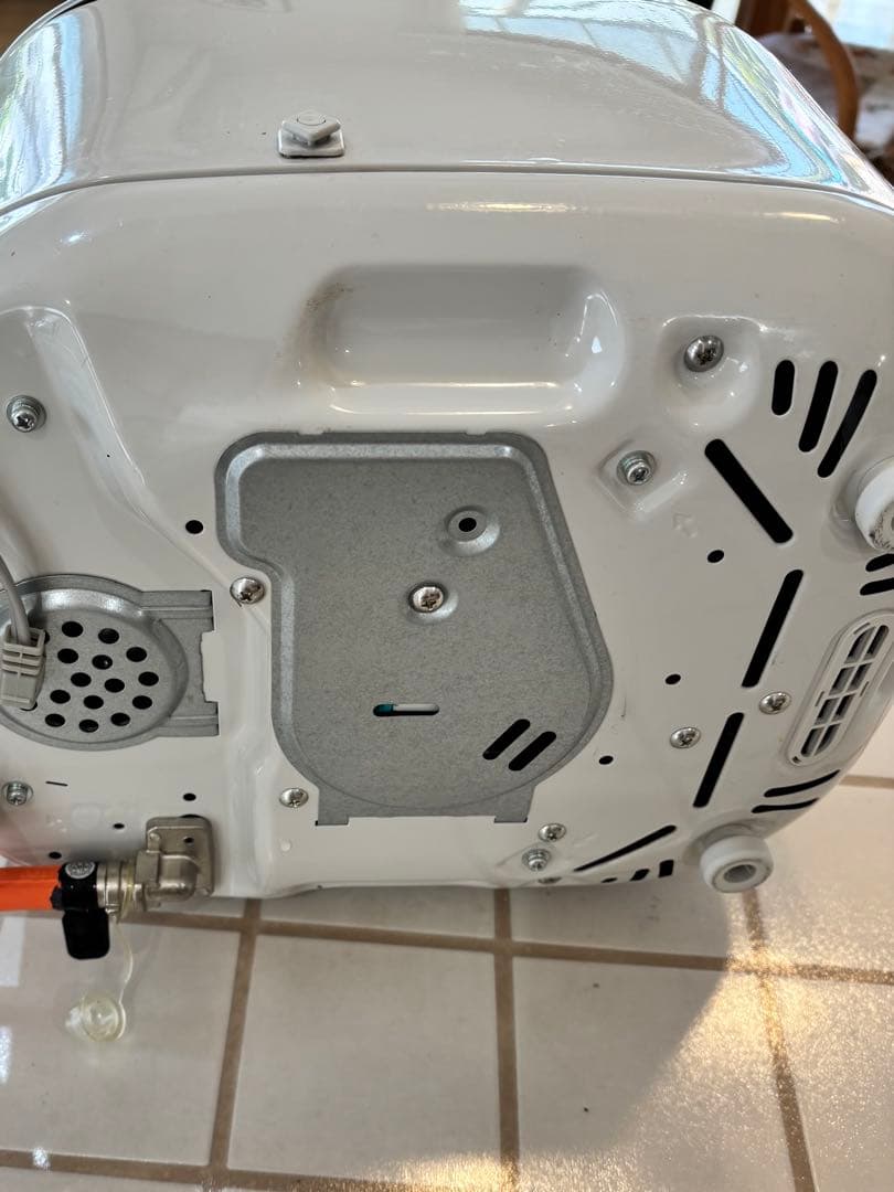 リンナイ　プロパンガス　炊飯器 ホワイト 保温・予約機能　ジャー