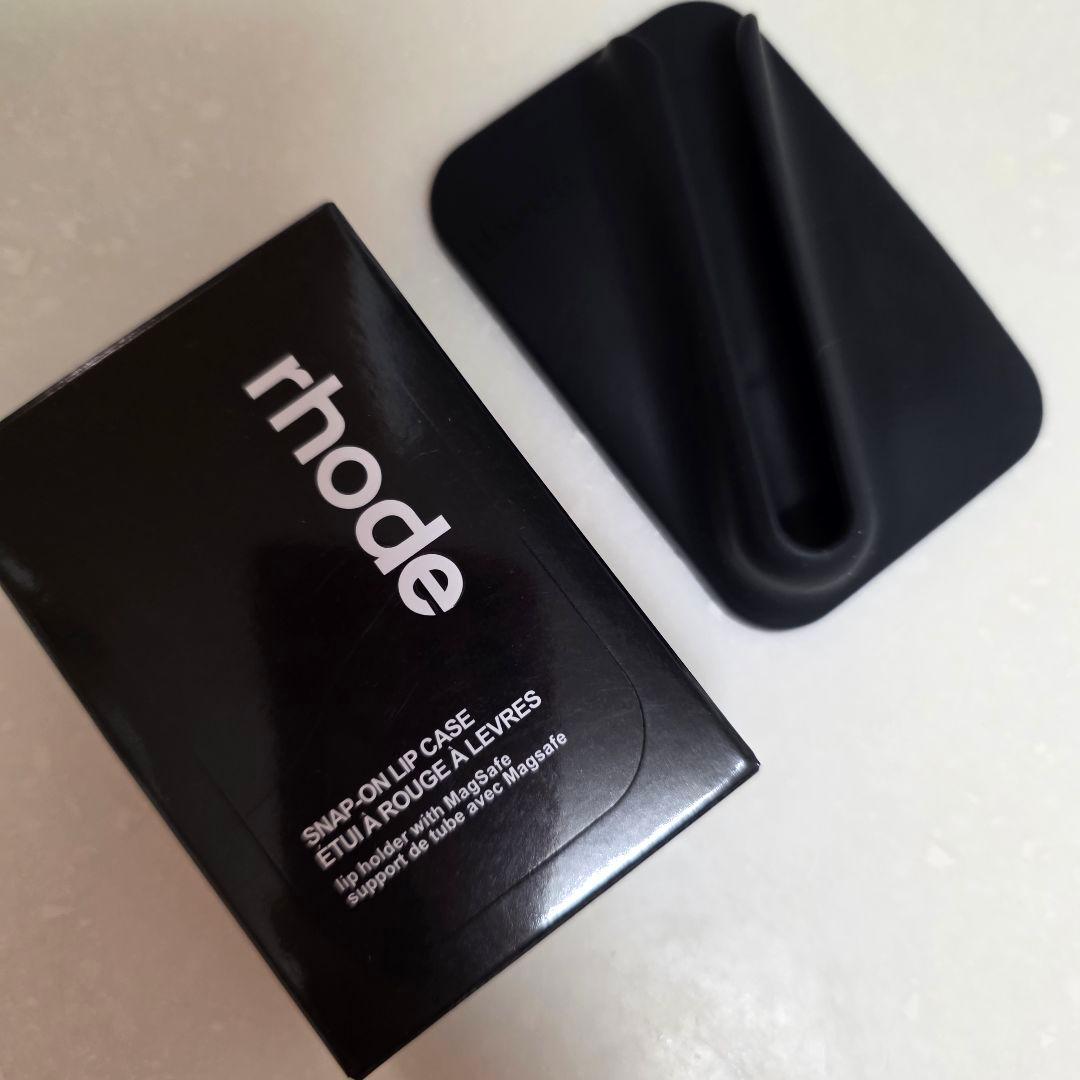 ◎新品　rhode snap-on lip case BLACK