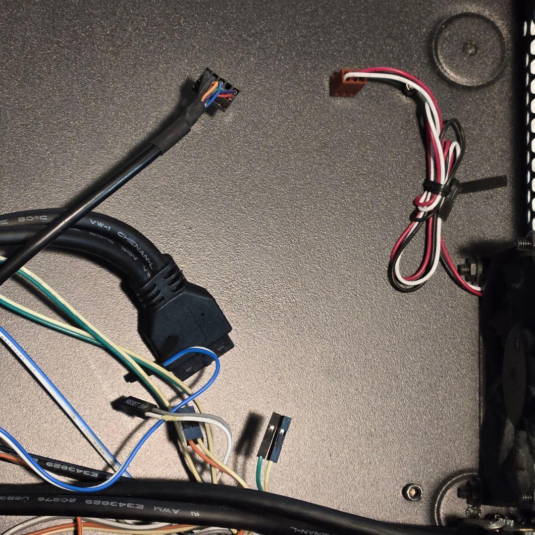 SILVER STONE ML06 ケース 自作 小型 ITX