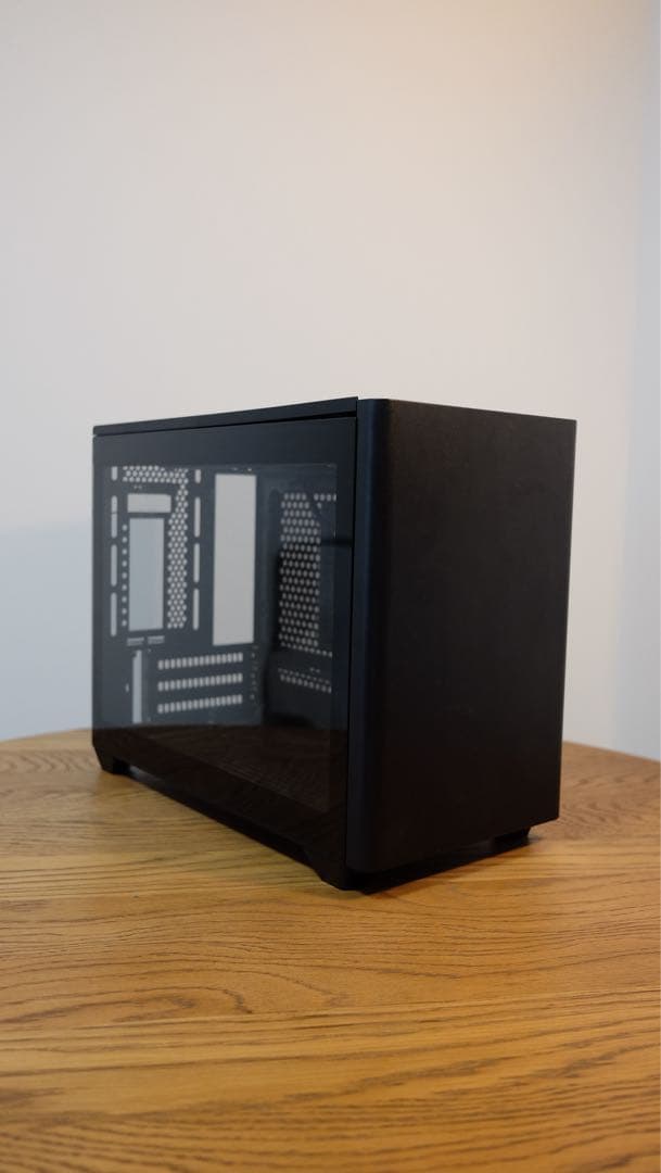 Cooler Master NR200P (Mini-ITXケース)