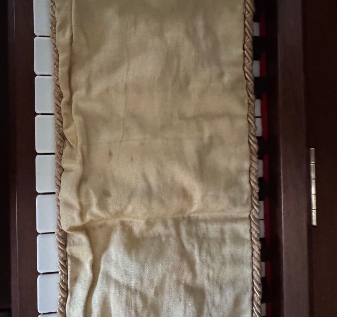 フランスアンティーク　刺繍入りキーカバー