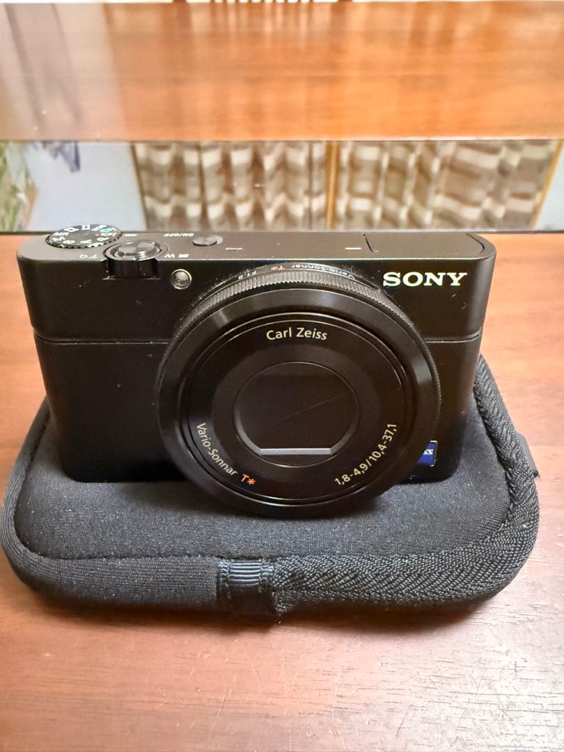 SONY Cyber-shot DSC-RX100 ソニー