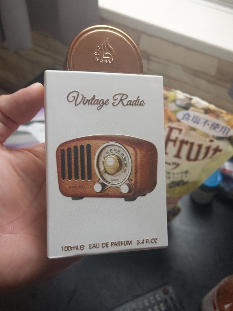 山*郎様 Vintage Radio Lattafa Perfumes 100m
