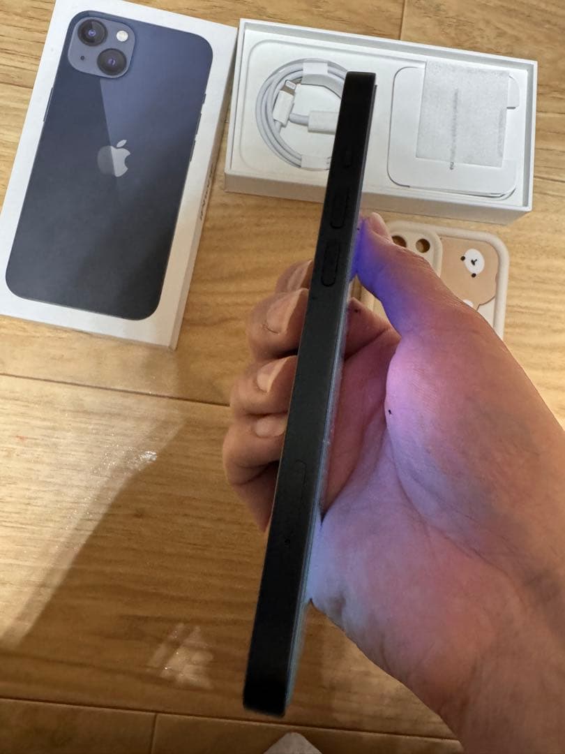 ❤️美品❤️ iPhone 13 256GB バッテリー93%