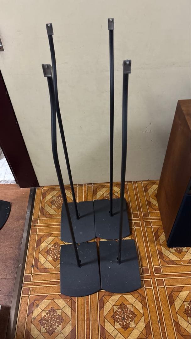 ブラック スピーカースタンド 4本セット