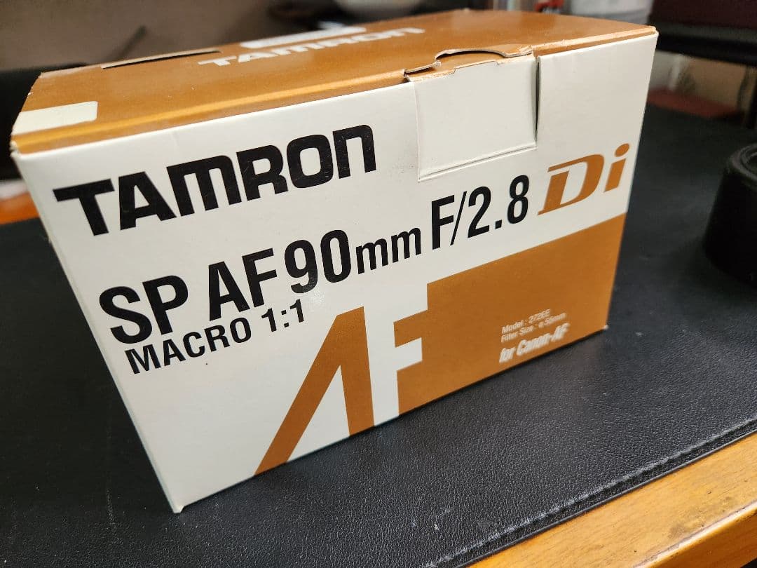 TAMRON SP AF 90mm F/2.8 マクロレンズ　272EE