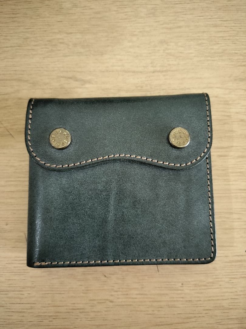 ボーデッサン　革財布　2つ折り