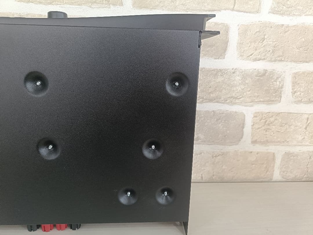 【極上美品♪】Crown XLS 2002 パワーアンプ AMCRON