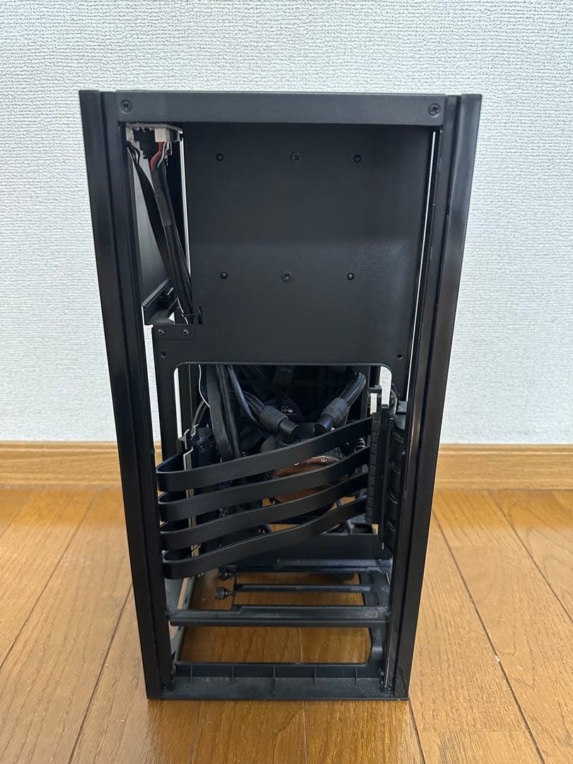 Nzxt H1 V1 Mini-ITXケース