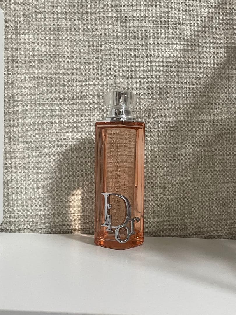DIOR ADDICT PEACHY GLOW 50ml ディオール　香水