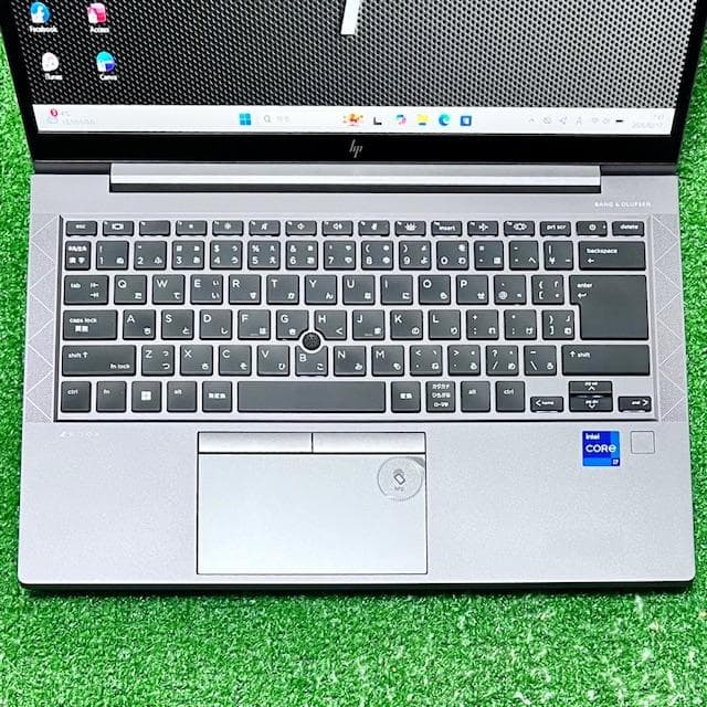 極美品！ハイスペックモバイルワークステーション！HP ZBook Firefly
