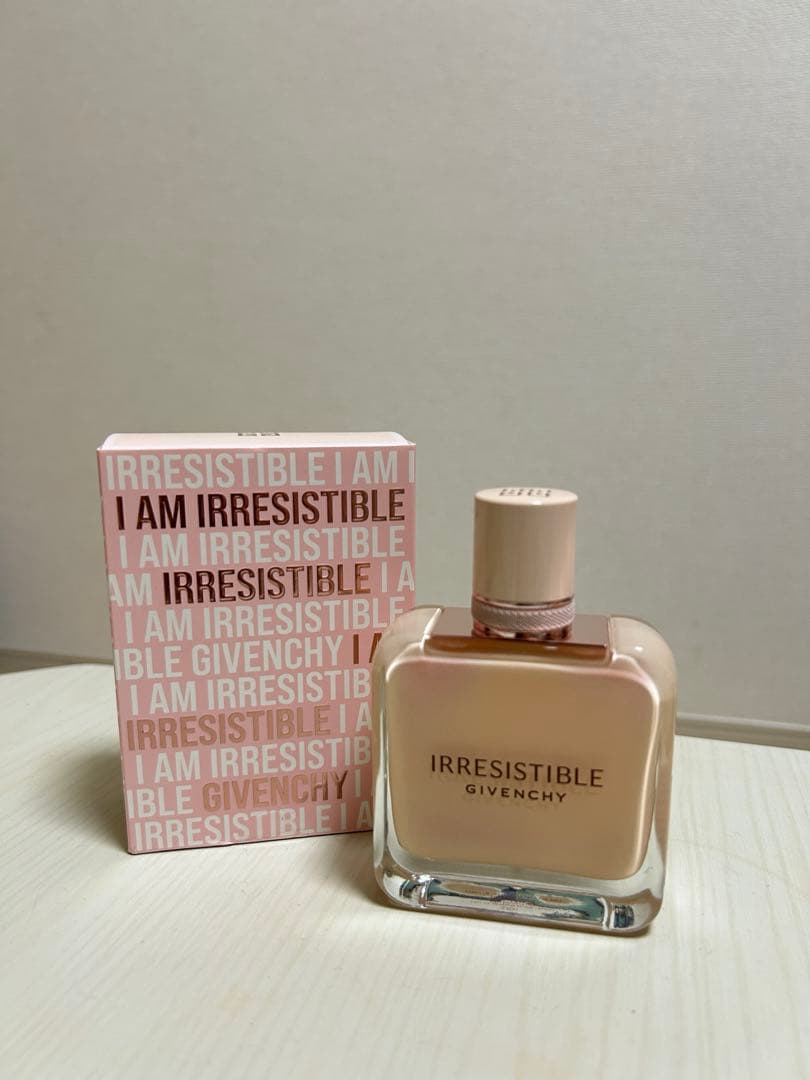 GIVENCHY イレジスティブルオーデパルファム 50ml