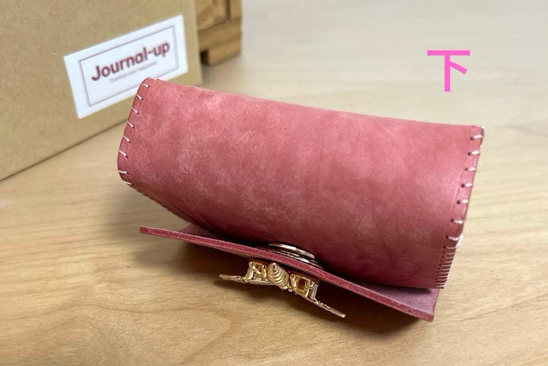 【新品未使用】Journal-up蜂留め具牛革収納ポーチコラージュ素材保管（S）