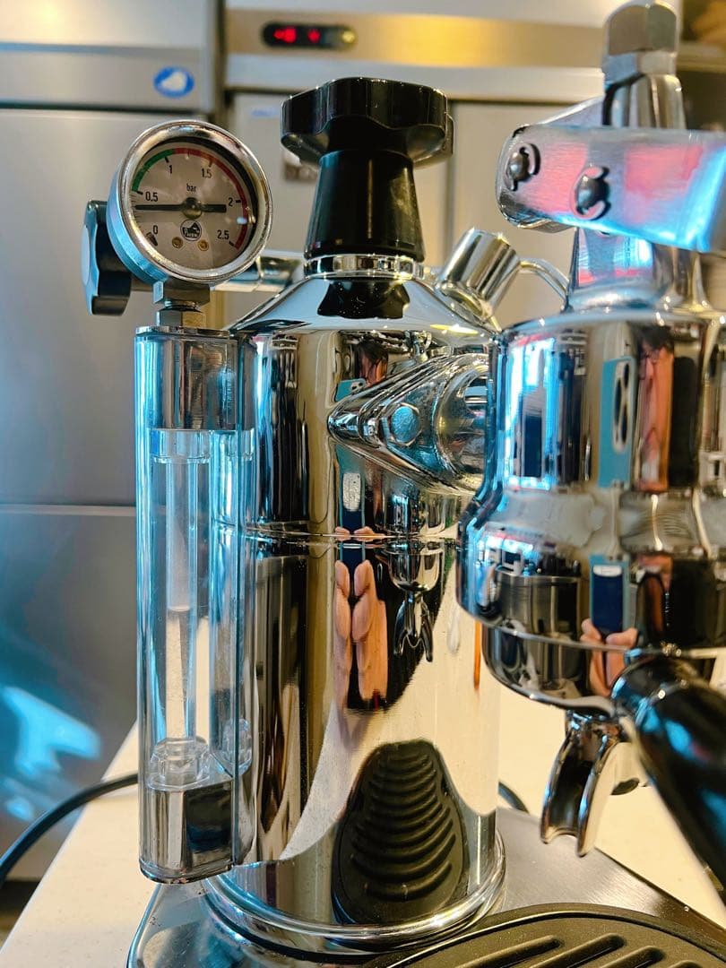 La Pavoni プロフェッショナル、used美品、ホルダー昨年購入、