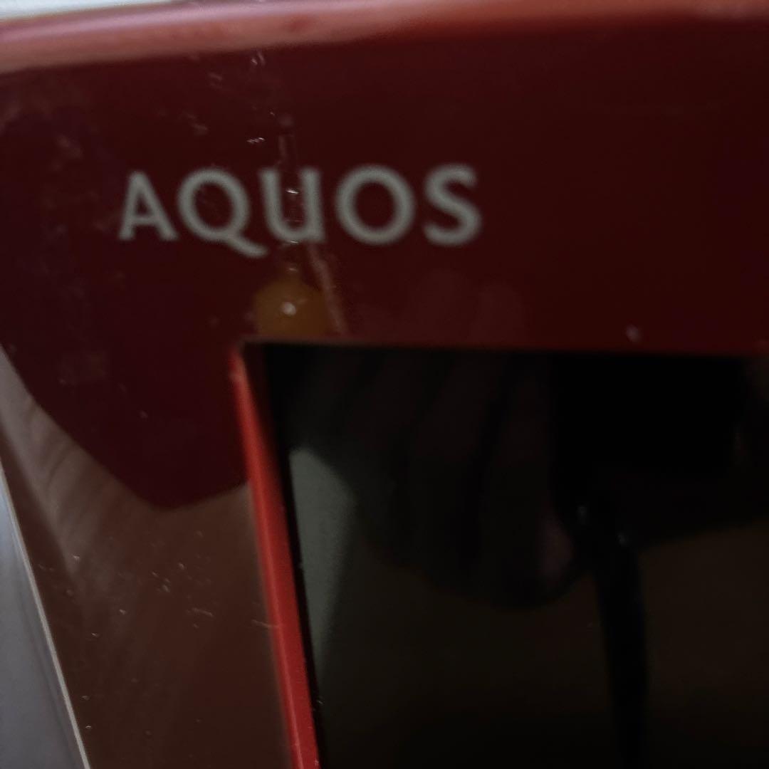 SHARP　AQUOS　液晶テレビ赤　32型　世界の亀山ブランド