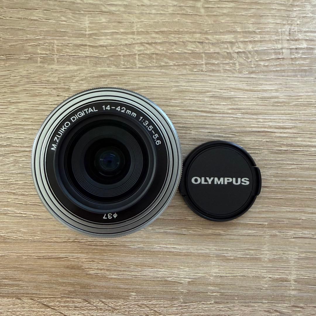 中古 OLYMPUS PEN Lite E-PL7 ホワイト レンズ2本付属