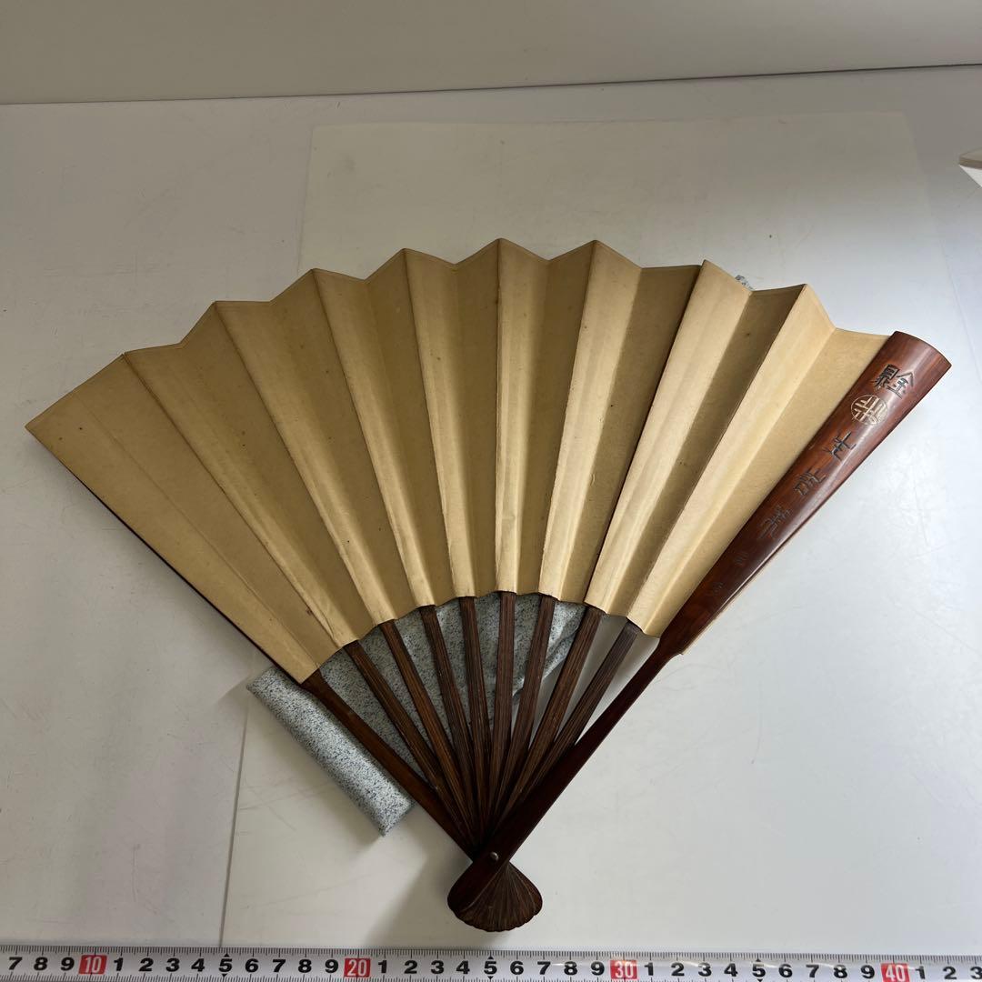 中国古玩　木製大扇子　33.3㎝/63g 東Y8-0324☆2F
