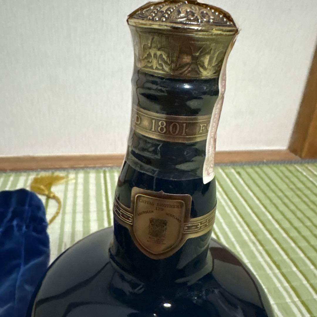 シーバス　ロイヤルサルート21年　陶器ボトル　700ml 香港ラベル HKDNP