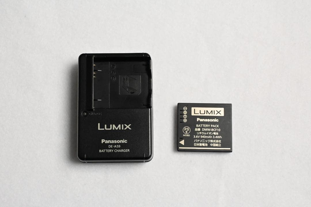 美品：LUMIX DMC-FX66 フローラルブルー：レトロデジカメ