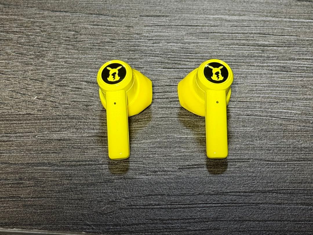 Razer Pokémon Edition イヤフォン　Bluetooth