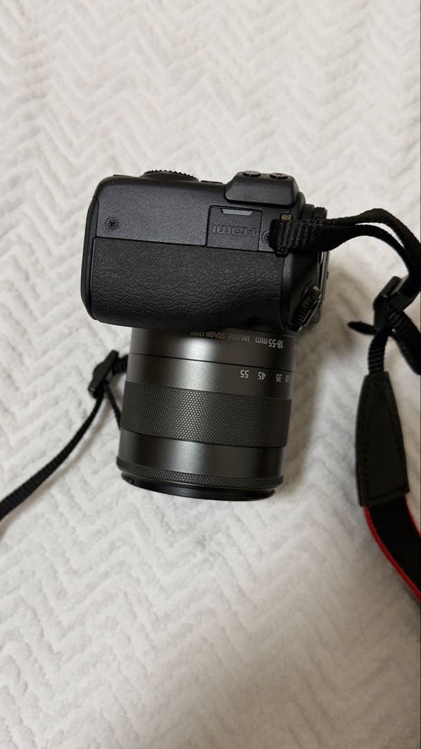 Canon EOS ミラーレスカメラ 2レンズ付き