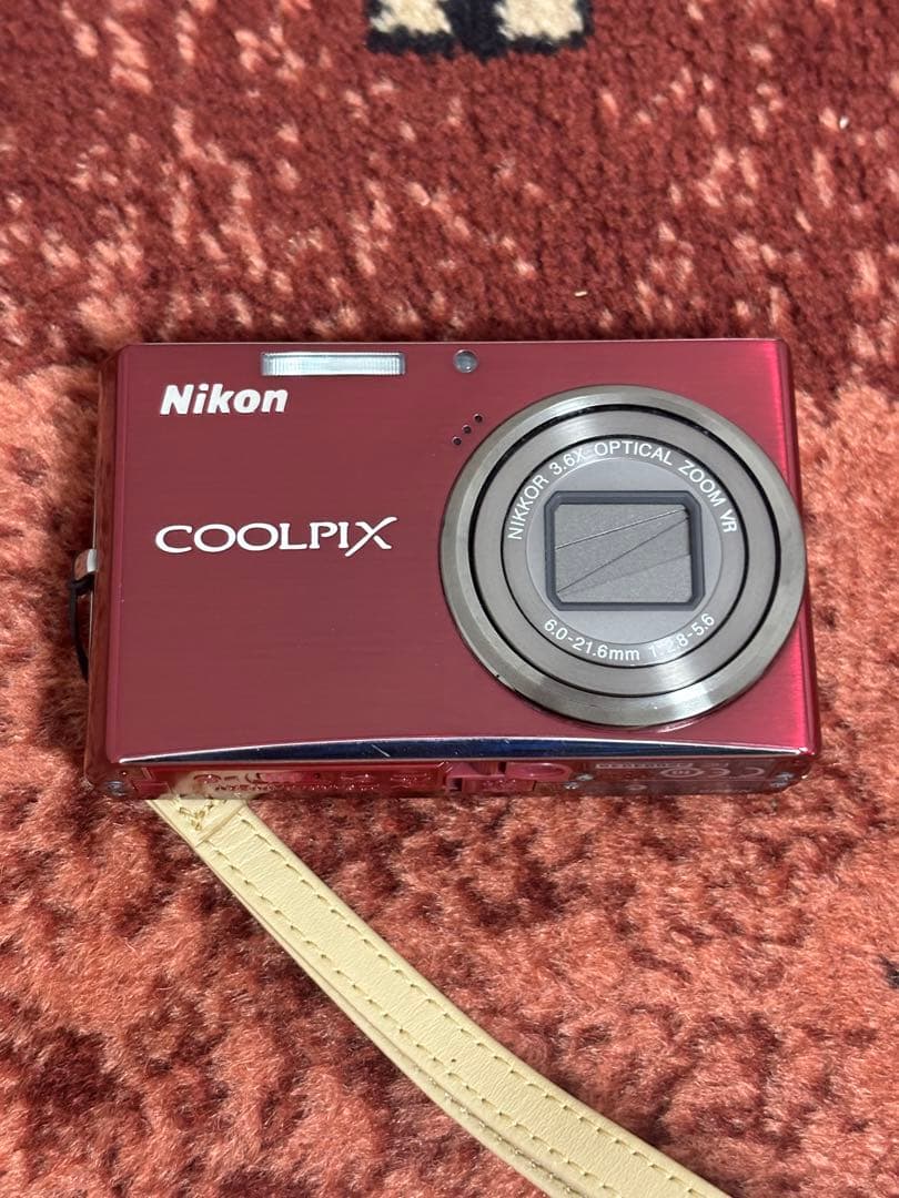 Nikon COOLPIX S710 赤