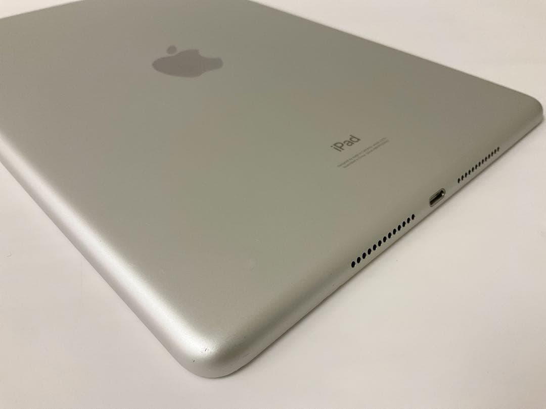 【BT89％】iPad 第8世代 32GB Wifiモデル シルバー