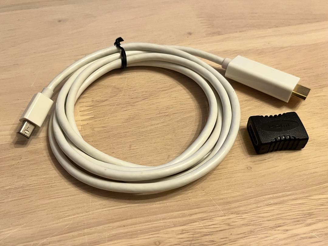 【美品・おまけ付き】MacBook Air 11-inch, Mid 2012