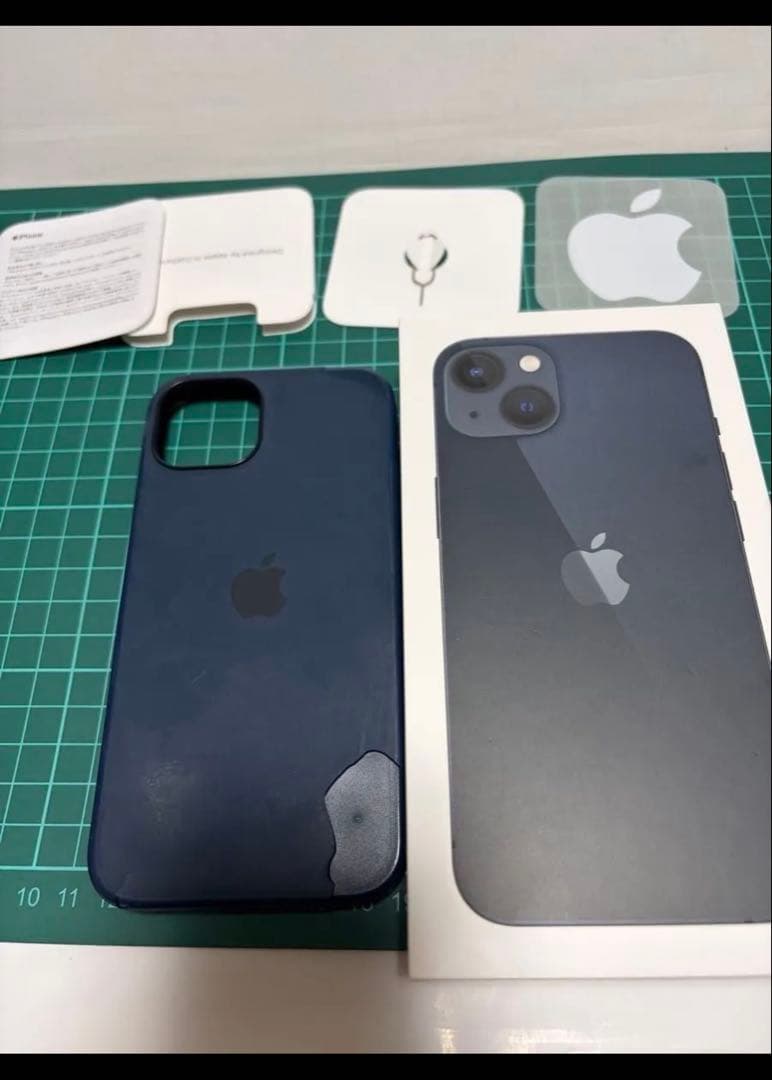 iPhone13 ミッドナイト SIMフリー128GB バッテリー86%