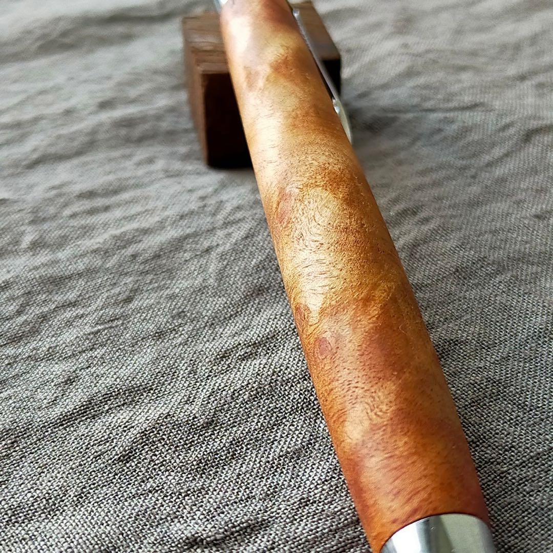 ハンドメイド　木軸ボールペン　楠瘤　クスノキ　0.5mm　真鍮　マーブルウッド