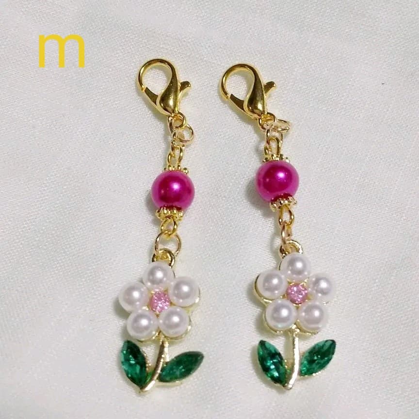 マスクチャーム お花２個セット⭐️⭐️ハンドメイド