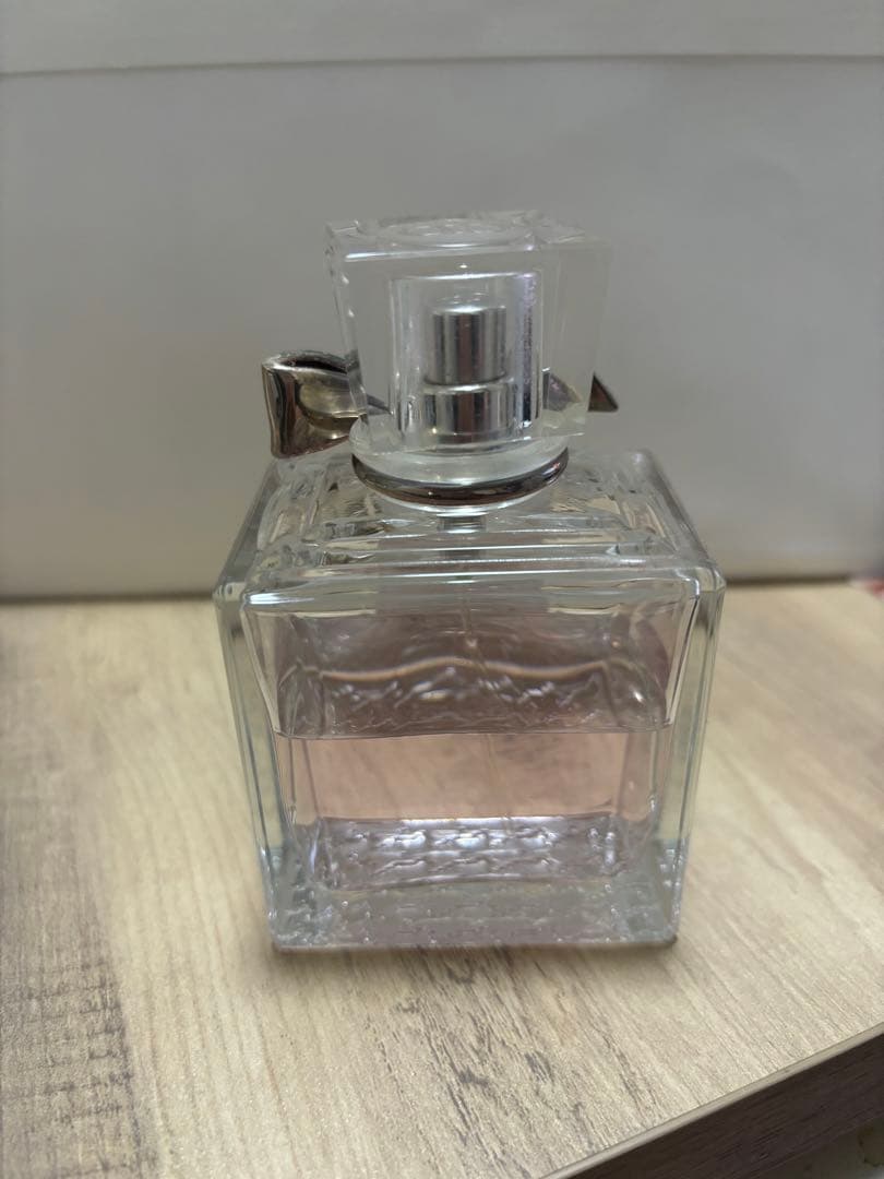 Dior Miss Dior 香水 ギフトボックス付き