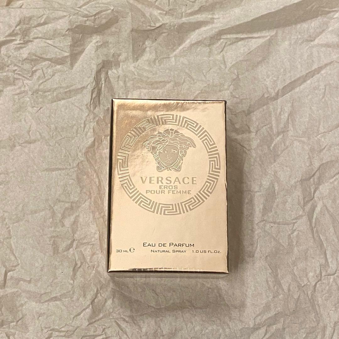新品未開封✨ヴェルサーチ 香水 エロス フェム 30ml ギフトプレゼント