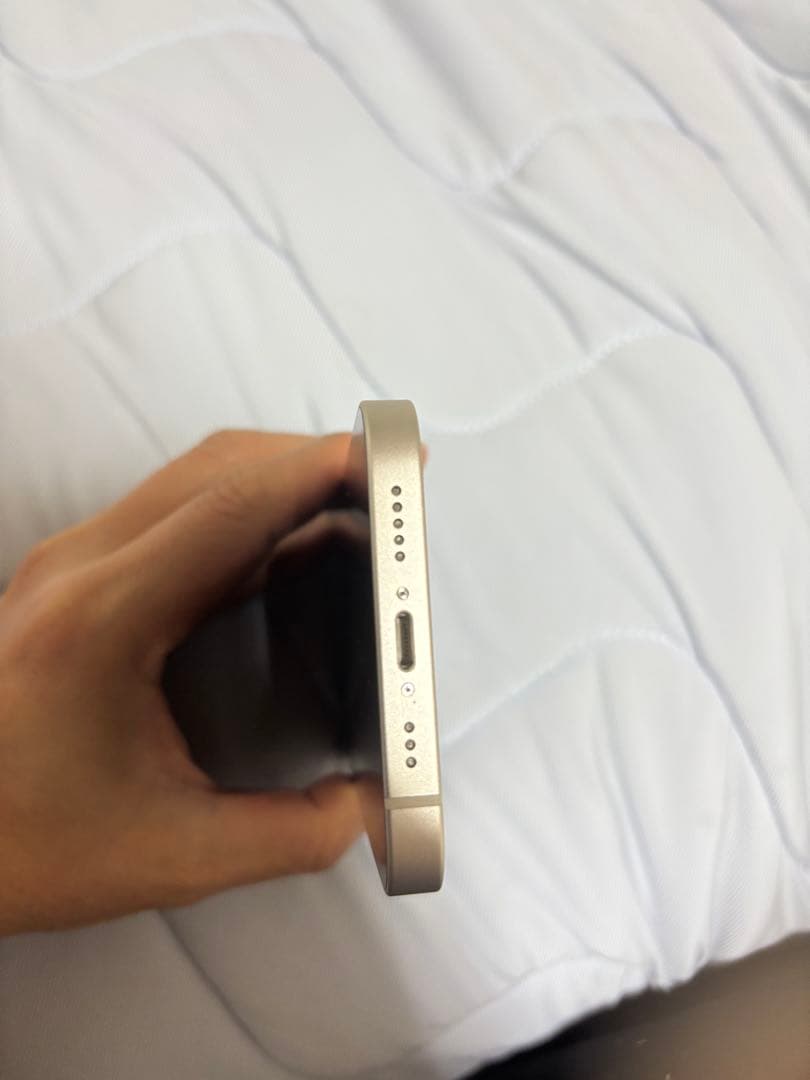 Apple iPhone 14 128GB 本体