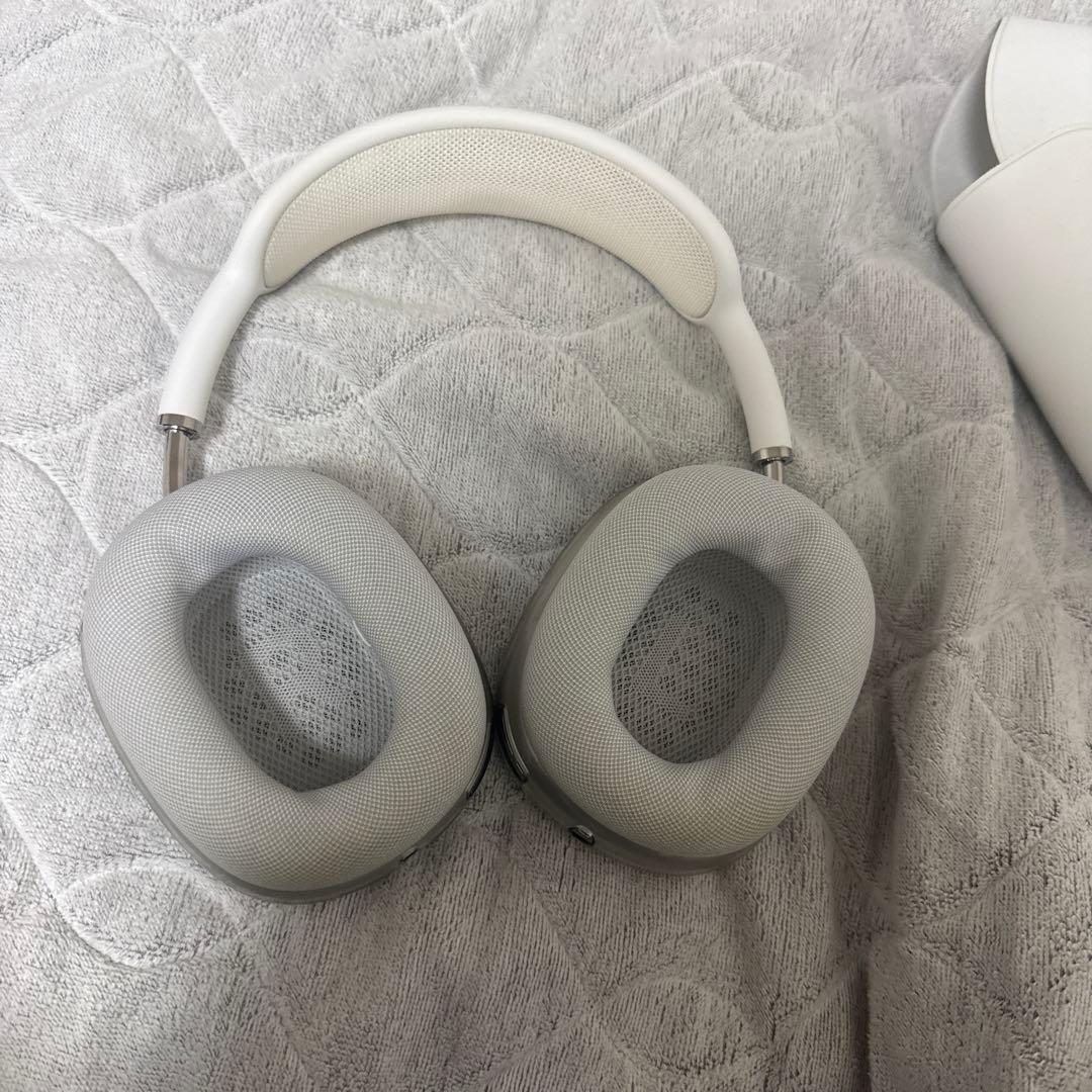 ヘッドホン AirPods MAX
